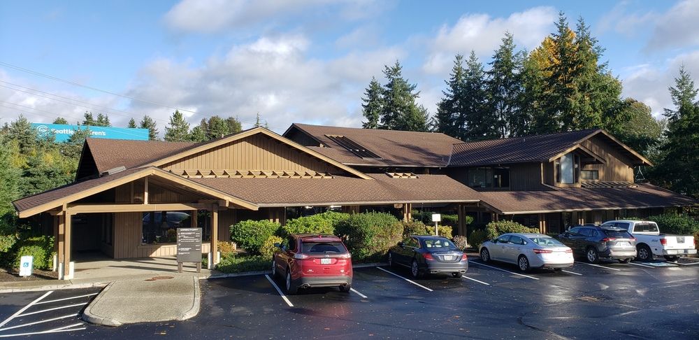 Cascade Medical Center: 1414 116th Ave NE, Bellevue, WA 98004